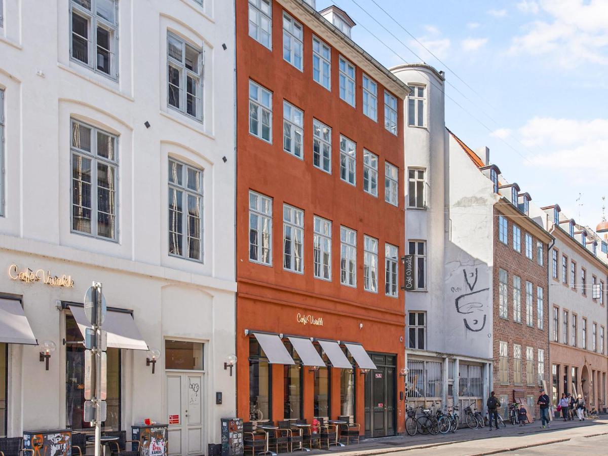 Sanders Regent - Inviting One-bedroom Near Square Apartment